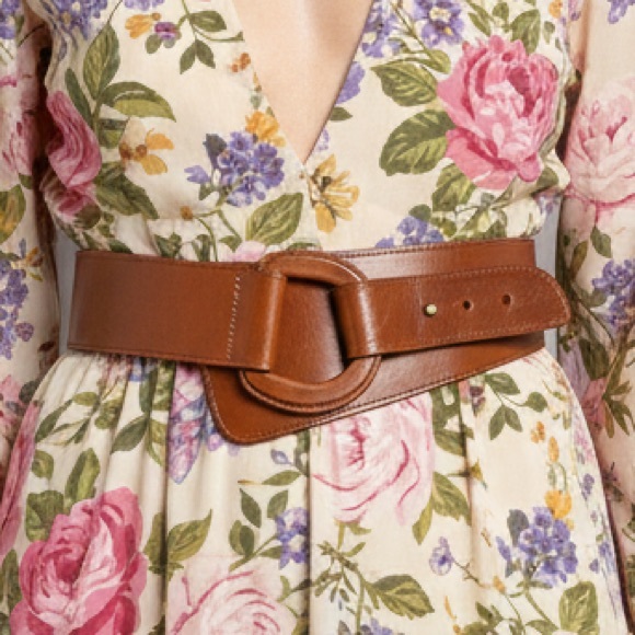 Vintage Banana Republic Brown Wide Hip Belt - Small 🏴 - Picture 2 of 9